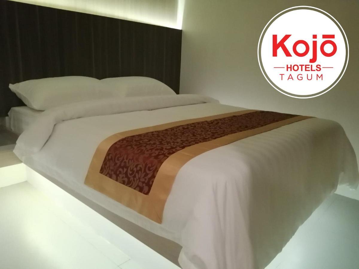 Kojo Hotel Tagum Exterior foto